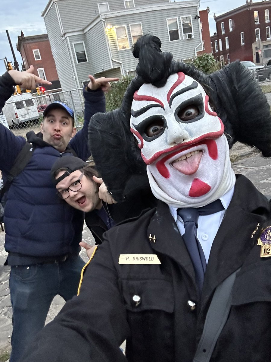Lloyd Kaufman (@lloydkaufman) on Twitter photo Oy vey
When <a href="/Troma_Team/">ᴛʀᴏᴍᴀ ᴇɴᴛᴇʀᴛᴀɪɴᴍᴇɴᴛ</a> was in our TROMA Bldg in Hell's Kitchen, Toxie and Kabuki Man kept the area SAFE! Oy vey
When <a href="/Troma_Team/">ᴛʀᴏᴍᴀ ᴇɴᴛᴇʀᴛᴀɪɴᴍᴇɴᴛ</a> was in our TROMA Bldg in Hell's Kitchen, Toxie and Kabuki Man kept the area SAFE!