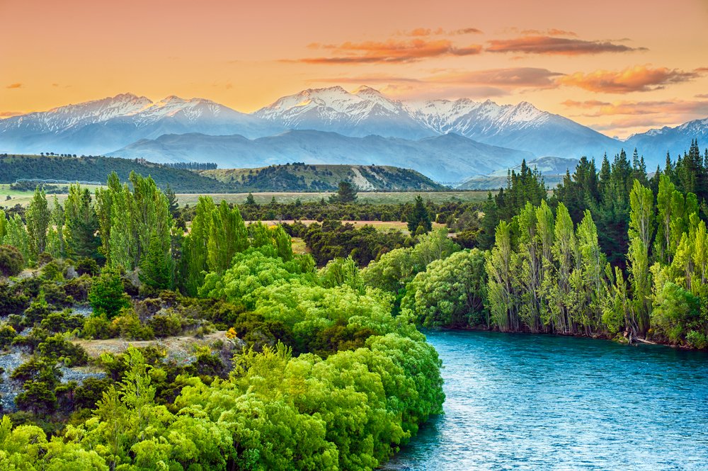 ErlijnG's tweet photo. Let's explore the world together without traveling:
Clutha River #NewZealand
#exploreEarth #sustainableLiving #environmentallyFriendly #NaturePhotograhpy #naturelover #naturelovers https://t.co/dgRobcj1TY