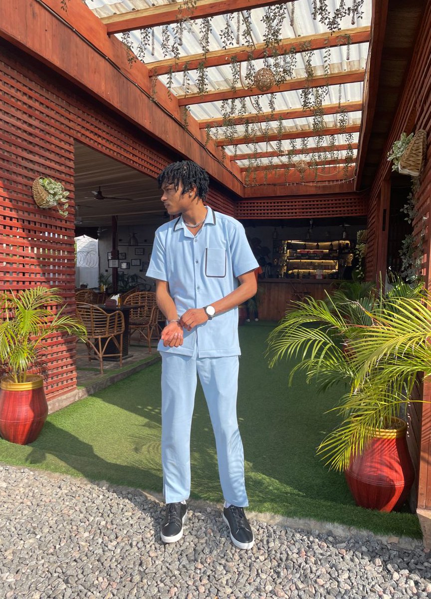 JeyChrys's tweet photo. Reaching Greater levels and staying positive❤👊

#PerfectMatchXtra
#jeychrys
#jeyarmy
#fashion https://t.co/iGi80FQFaF
