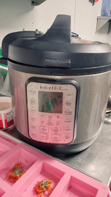 #instantpot @InstantPot  so no photo work for me 😭😭 and I just booked too 😔😔 so sorry guys https://t<a href="/tag/instantpot"class="tags">&#35;instantpot</a><a class="tags" target="_blank" title="On Twitter" href="/?out=eyJ0eXAiOiJKV1QiLCJhbGciOiJIUzUxMiJ9.eyJpYXQiOjE3MjQ0MzkzNzAsImlzcyI6InR3cG9ybnN0YXJzLmNvbSIsIm5iZiI6MTcyNDQzOTM3MCwiZXhwIjoxNzU1OTc1MzcwLCJyZWRpcmVjdF91cmwiOiJodHRwczovL3R3aXR0ZXIuY29tL0luc3RhbnRQb3QifQ.f7ahQNcmx4djYsjAyV4SMO5ZUFwV5quRkiAsCxDB1-DVR80ci0K-sF83-7gWqCiYmhrqrgfS3jGQmIgTX27UWg">&#64;InstantPot</a>