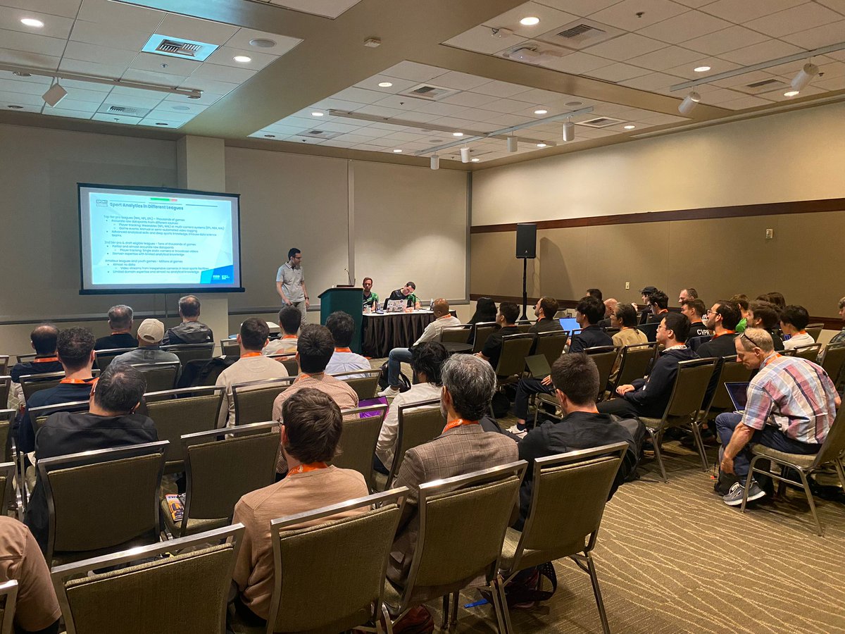 Join us for the talk of Mehrsan Javan (Sportlogiq) at CVsports! Scalable AI Solutions for Downmarket Leagues and Challenges in Youth Sports
vap.aau.dk/cvsports/