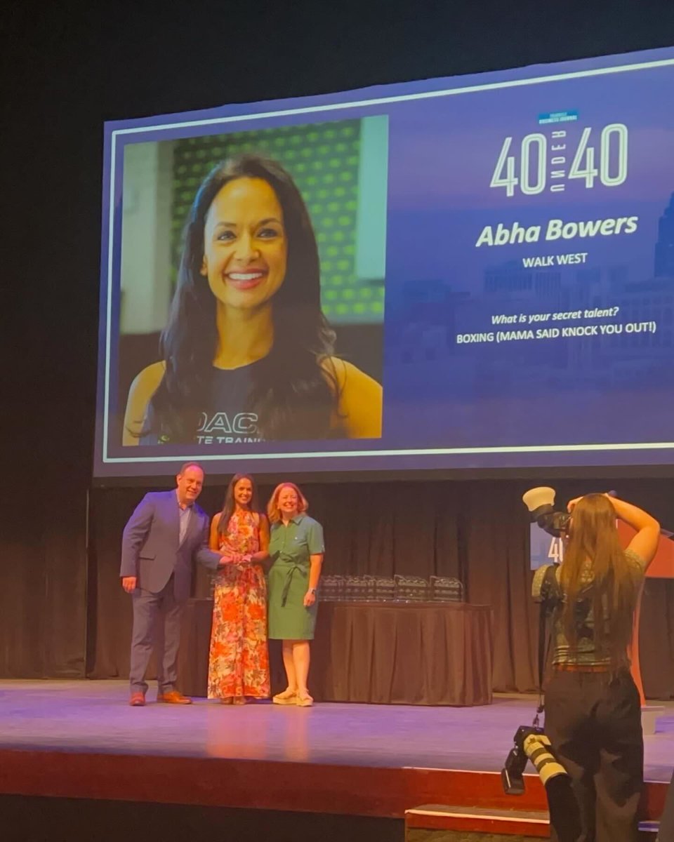 Walk West tweet media