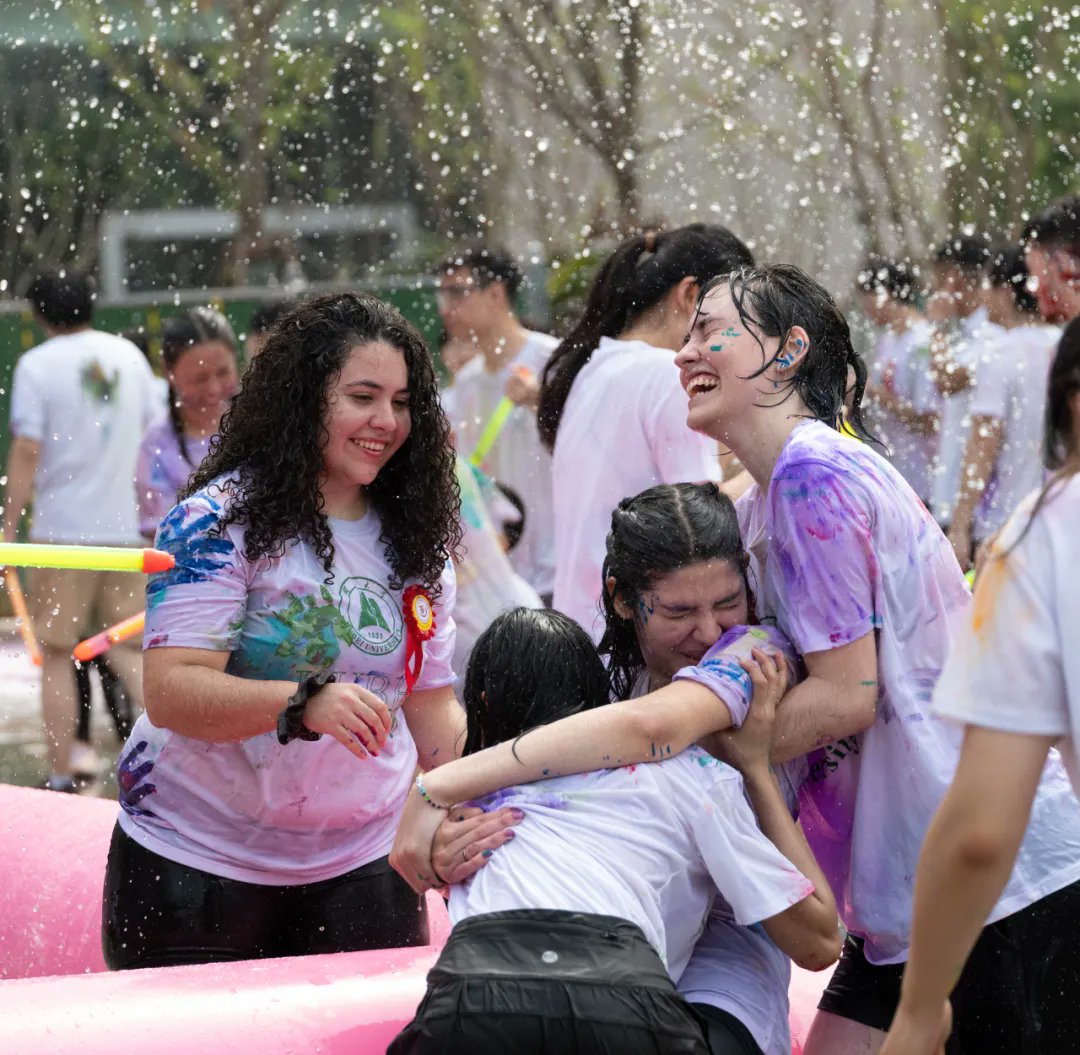 isacprogram's tweet photo. 2024 Hubei University Graduation Color Run #HubeiUniversity https://t.co/c3KSpKl2fr https://t.co/RP7AsWZ86H https://t.co/CtIok5iQQn