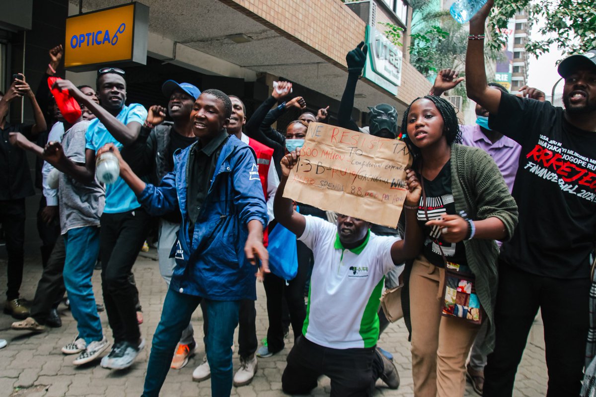 Innocent Bernd 🐘 tweet media