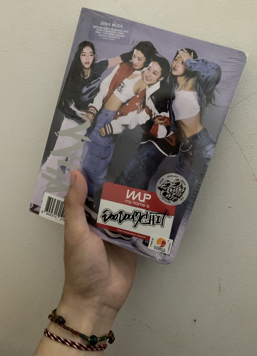 Win2x_JinnyPark's tweet image. Thankyou ya kak! Album nya udah sampe!
💕💕 #vvup #lockon #dodoomchit