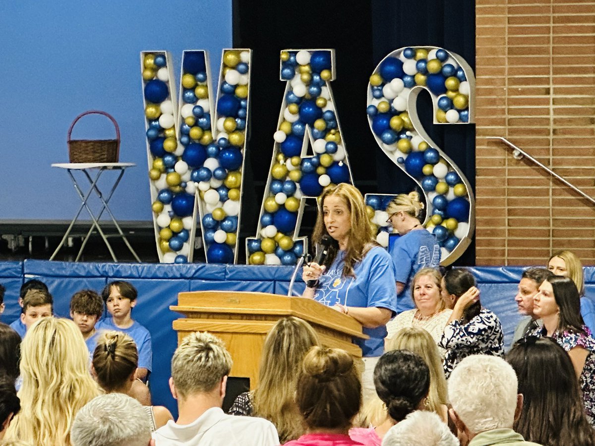 Congratulations to all of the Woodside Avenue School 5th graders who celebrated Moving Up to 6th grade today! Bravo to the educators, support staff, parents and <a href="/wasprincipal/">Ann Jameson</a> for a beautiful celebration! 🎉 <a href="/FranklinLakesPS/">FLPS</a>