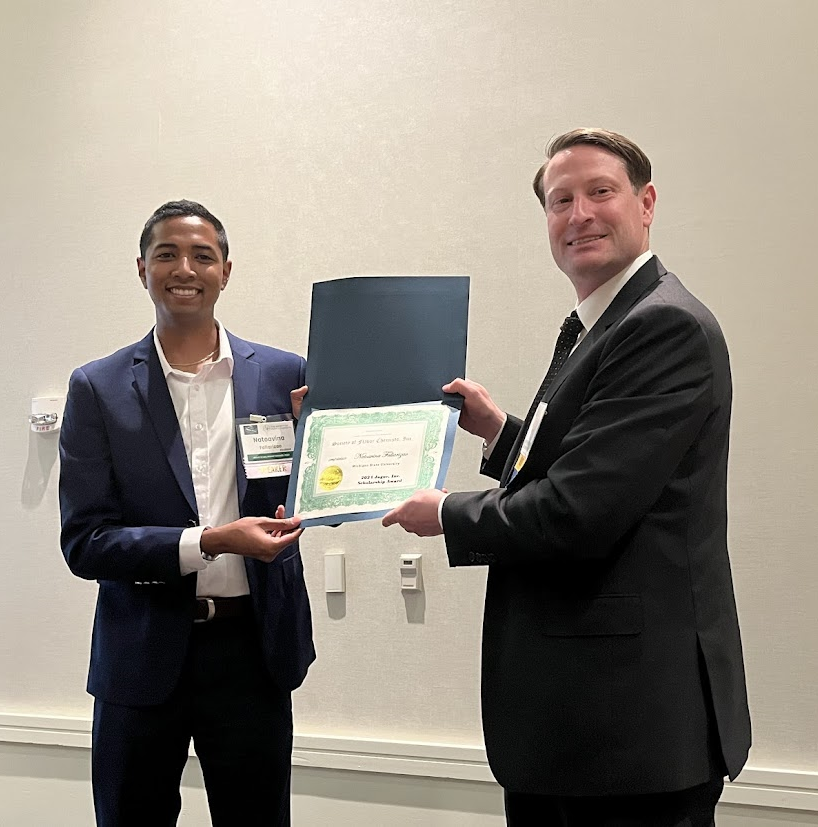 Congratulations to Food Science grad student Natoavina Faliarizao! Nato is the recipient of the 2024 Jogue Inc. Scholarship by the Society of Flavor Chemists!
Read more here: loom.ly/l_hHeFs
#Congrats #MSUFSHN #FSHN #MSU #MichiganStateUniversity #SpartansWill