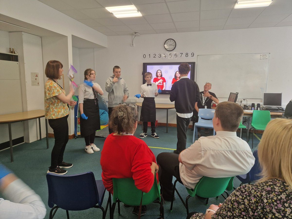 ForresASFL tweet media