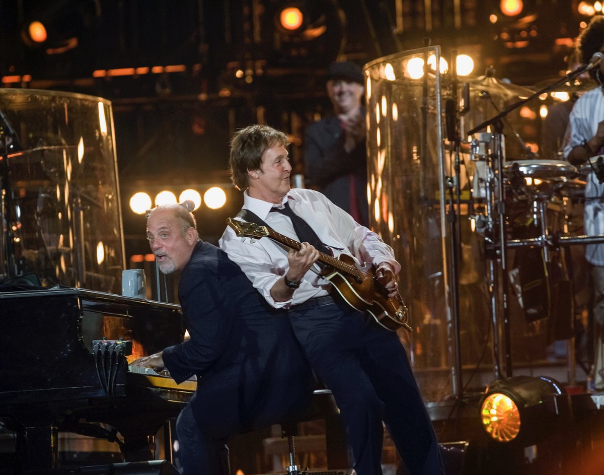 Happy Birthday Paul McCartney!

Billy Joel and Paul McCartney perform at Shea Stadium, July 18, 2008
📸: Myrna Suárez