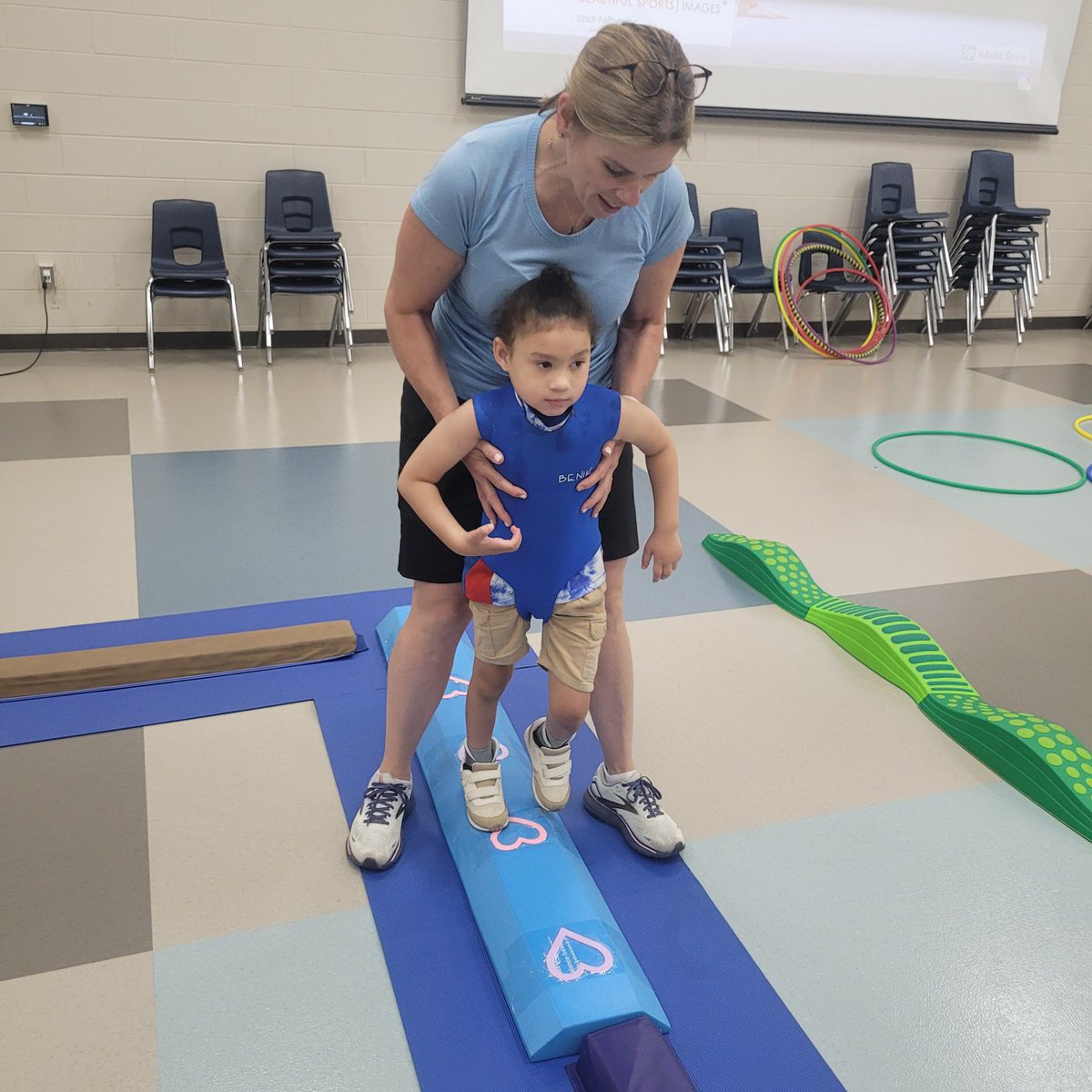 onkkaje's tweet image. Workin hard in summer program! ☀️ #1teamcooke #cookepreschoolroom12 #summerprogram #pt #physicaltherapy