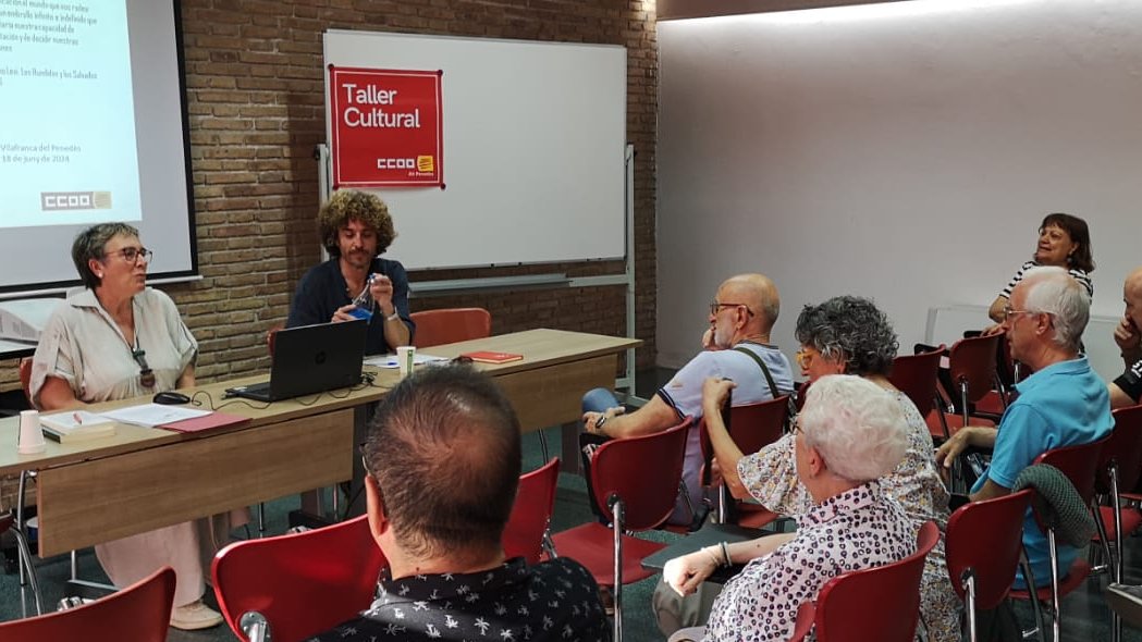 ccoo_bll_apag's tweet photo. 📚Molt interessant la nova presentació de Taller Cultural CCOO Alt Penedès.
La companya @montseros ha fet la conducció, amb profundes reflexions de @StevenForti sobre la preocupant manera d'actuar de les forces d'extrema dreta.
@ccoocatalunya https://t.co/BPj65X5iZw