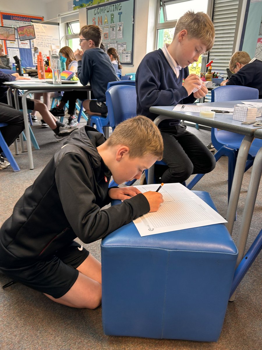 MsFBrown4's tweet photo. Primary 6a have been problem solving with volume. Can you guess what they had to do? https://t.co/XNYF0Q9e3Q