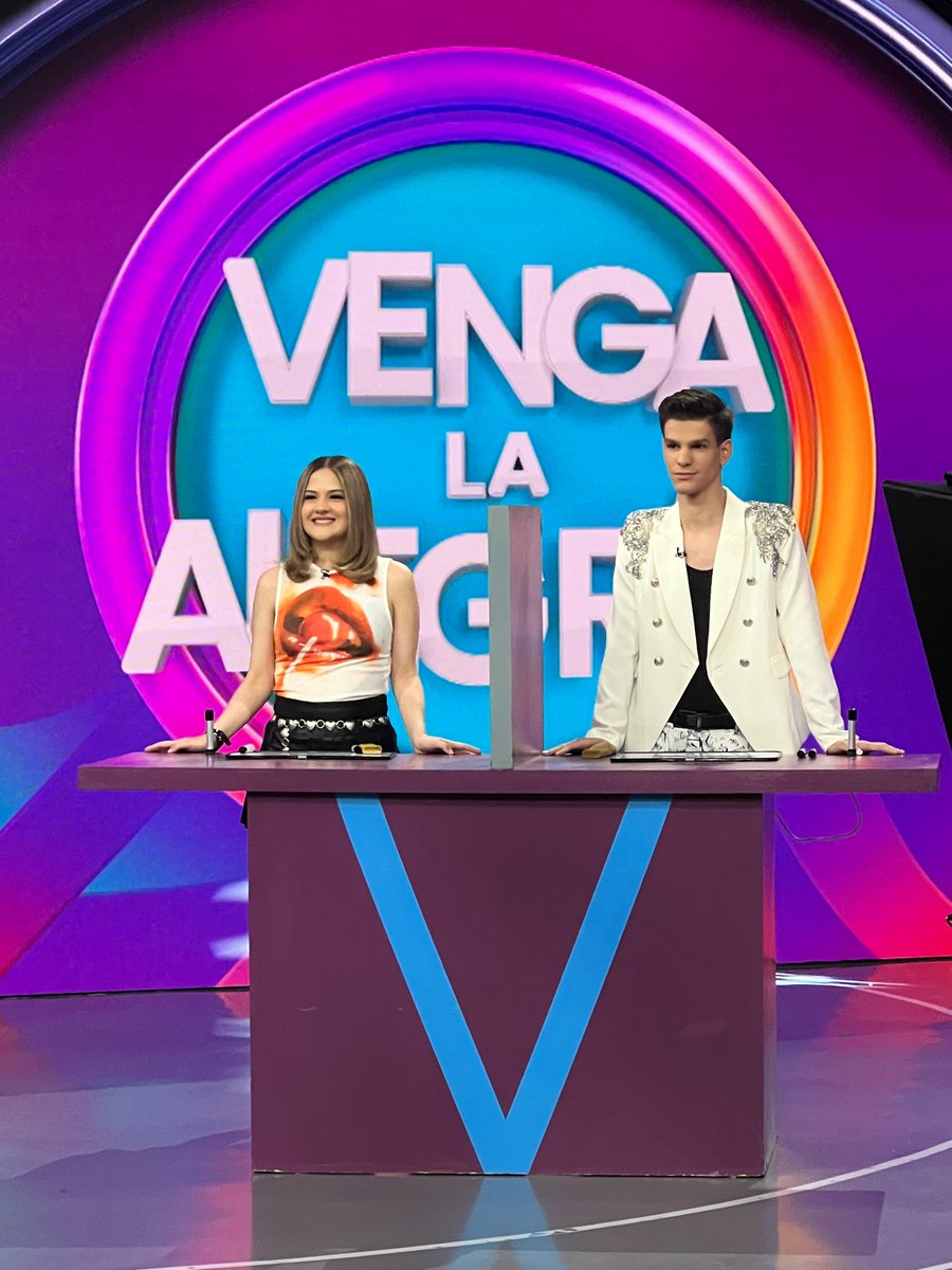 MarRendonMusica's tweet photo. Hoy en Venga La Alegría ☀️🩷#VLA #VengaLaAlegria https://t.co/14Fm5vV2XY