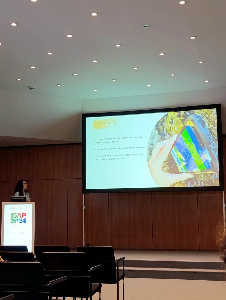 ManoAlu's tweet photo. Presenting macroalgae community changes at the #ISAP2024 congress 🙌🌿

@coastalwarming 
@CiimarUp https://t.co/o3OQt5F5DP