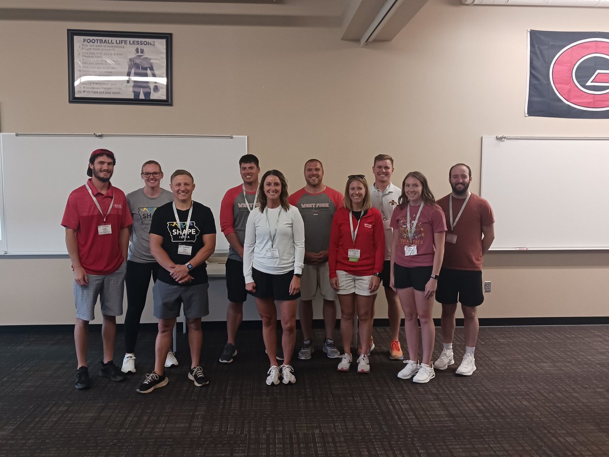 SawyerKoplienPE's tweet image. Had an AMAZING session this morning presenting Super Fitness Fun Cards at @SHAPEiowa&apos;s convention. Thanks to all attendees and participants. Please connect me if you have questions about the cards or want to share new ideas you have for them. #Physed