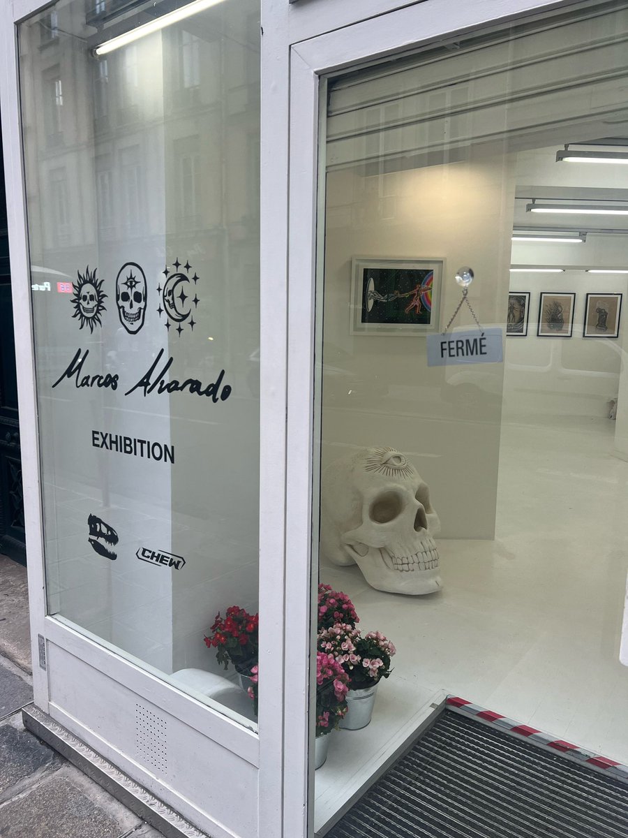 marcosalvarado_'s tweet image. My first time outside of the country & it’s because I have a solo exhibition in Paris 🇫🇷