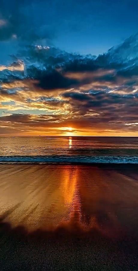 KatanaHugo's tweet photo. Good evening dear friends !
#photos #evening #sunset https://t.co/WC34CPoGuA