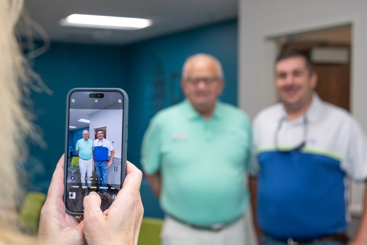 DUOBroadband's tweet photo. Congratulations to our own Daryl Hammond, DUO's VP/CFO, on 40 years of service! We had a little BBQ lunch to mark this milestone today and enjoy a little wisdom from our longest serving employee. The year DUO is 70 and we appreciate Daryl's service for over half that time. https://t.co/LNYl7x5cou