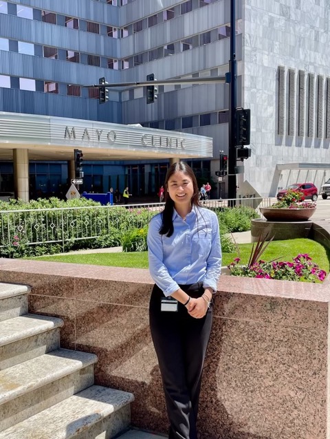 Check out Hannah Yi's amazing journey this summer! She's making waves at the Mayo Clinic, diving deep into how AI impacts clinical ethics.

#BaylorPride #MedicalHumanities #EthicsInMedicine #HealthCare #PreMed #PreLaw #HospitalAdministration #Compassion #Empathy #HealthHumanities