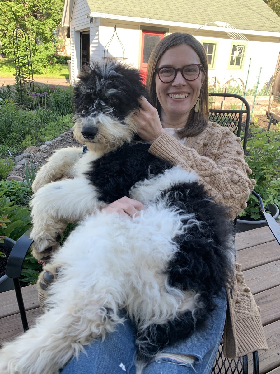 coeff_giving's tweet photo. Curious about how an Open Philanthropy leader spends their day? For our latest “Day in the Life” installment, Director of Internal Operations Anna Weldon walks us through her experience overseeing a wide array of Open Phil teams, from Recruiting to IT. https://t.co/JyAfMFbpO8 https://t.co/WV8wpHBkOe