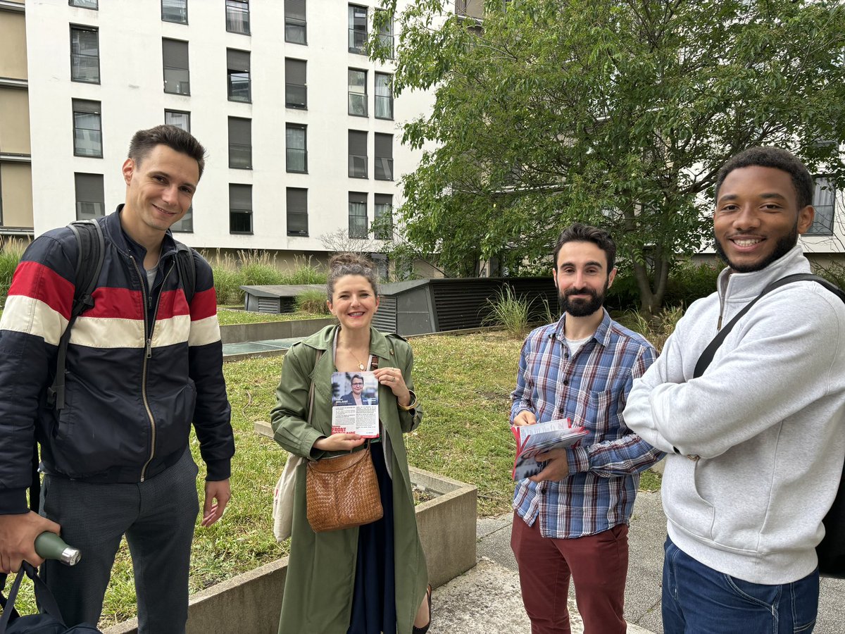 Ce soir, 6 équipes de porte à porte ont toqué aux portes de la #circo7512 
Nous avons rarement vu un accueil aussi enthousiaste. 
Il se passe quelque chose dans le pays mais aussi dans la circonscription.
En avant pour le #NouveauFrontPopulaire