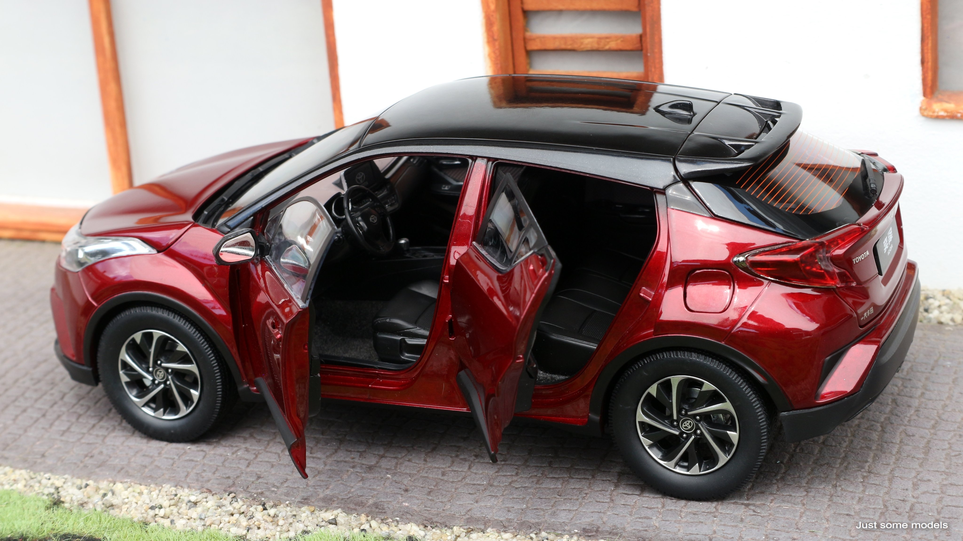 1/18 PAUDI トヨタ C-HR / IZOA 2016 1/18 Dealer Edition Toyota C-HR CHR IZOA (Blue w/ White Roof