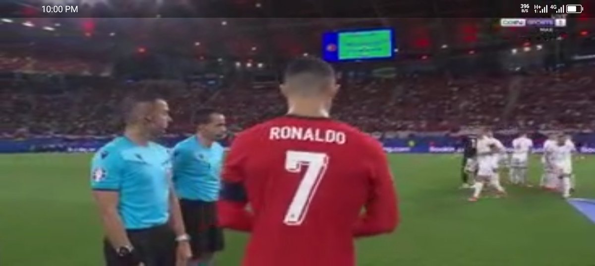 ThomzJoseph's tweet photo. Muda wa kumwaangalia 🐐 #Timu🇵🇹🇵🇹 https://t.co/Rdcc2TvXzX