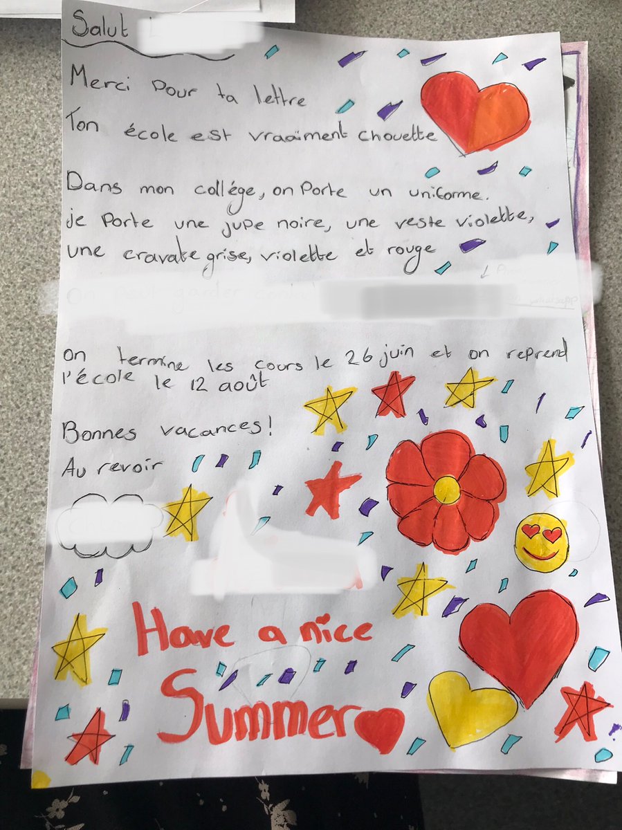OLHSModLangs's tweet image. OLHS S1 have written beautiful letters ✍️to their French penpals 🇫🇷 wishing them ‘de bonnes vacances!’ ☀️🏄🏻‍♂️🏖🧢. Bravo S1 for all your great writing skills in French👏. #OLHSMotherwell