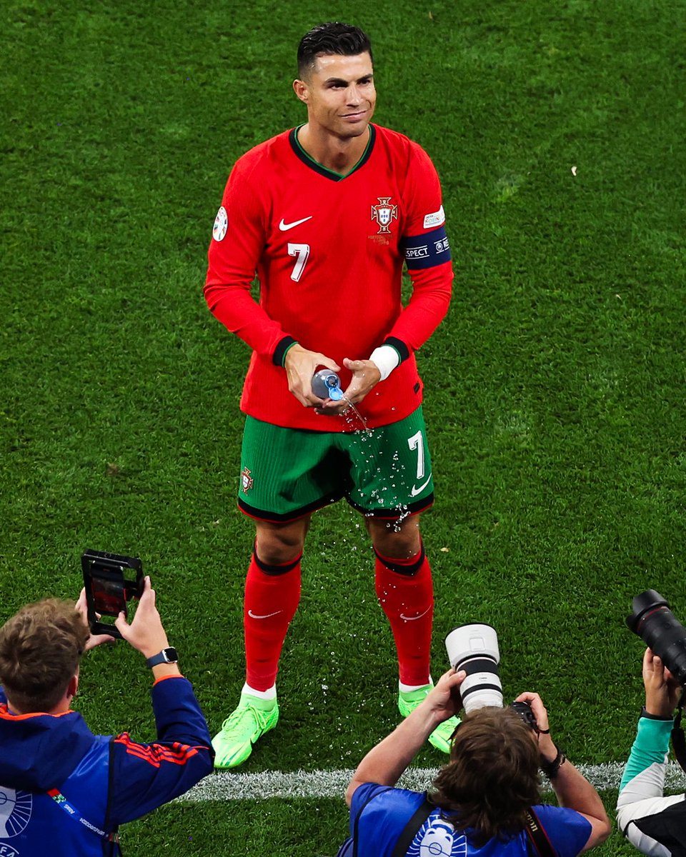 sportbible's tweet photo. Cristiano Ronaldo has become the first player to appear at six European Championships 🐐🇵🇹 https://t.co/sezujdcjRm