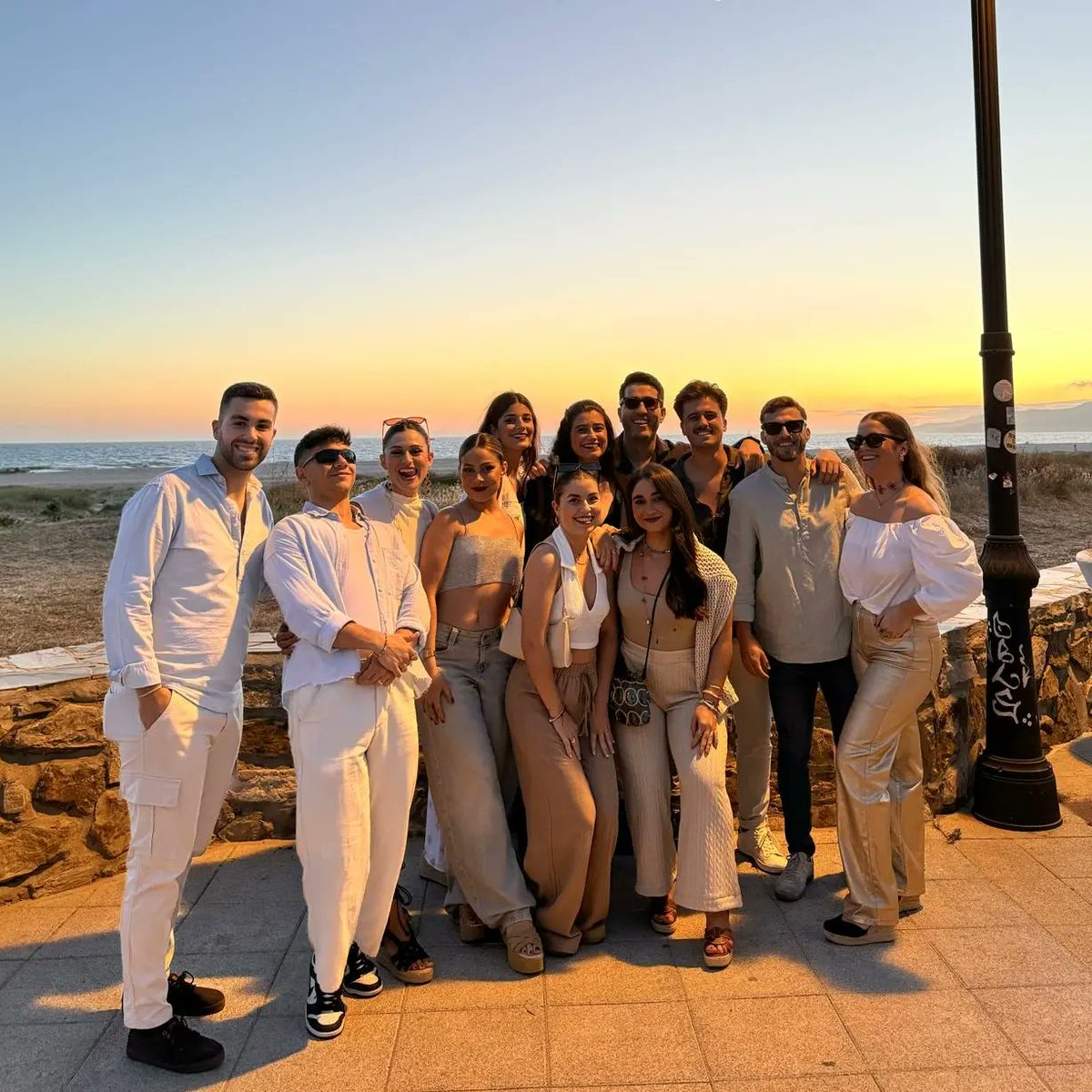 Angelrota7's tweet image. SONRÍE &amp;lt;3