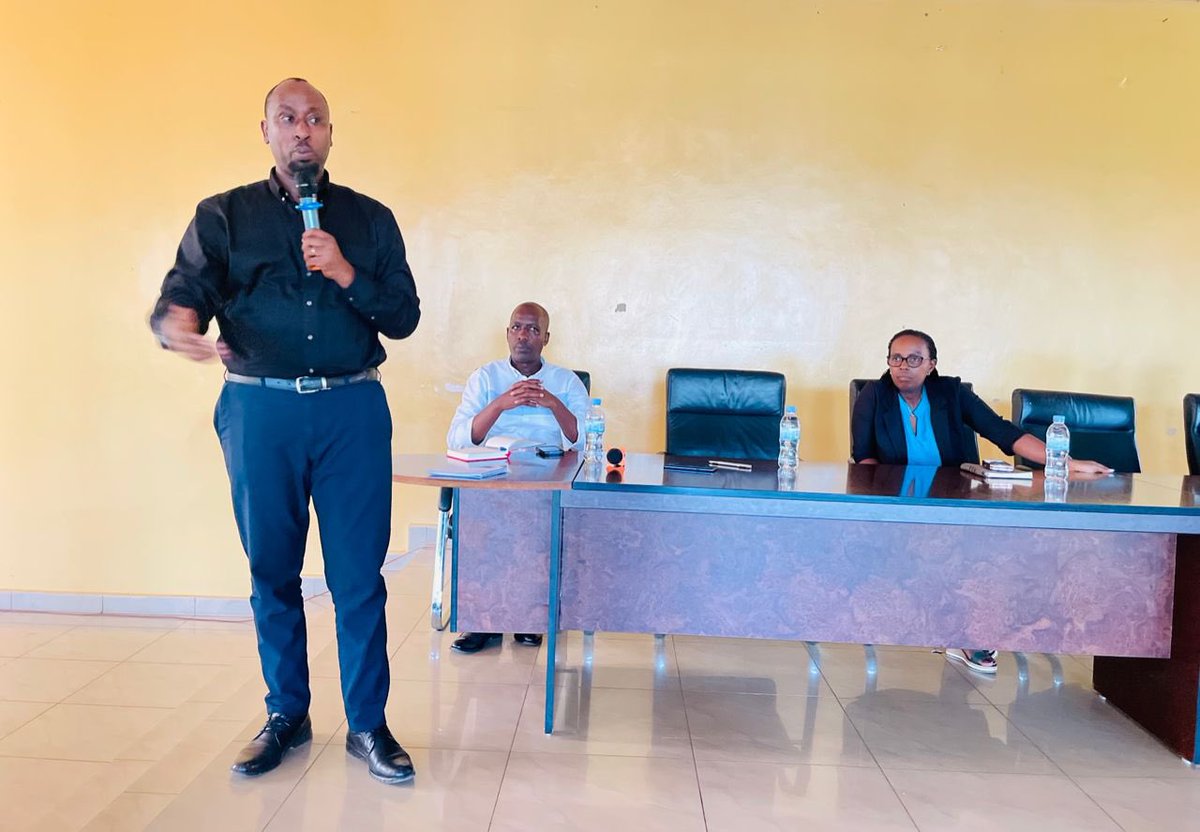 REMERA SECTOR tweet media