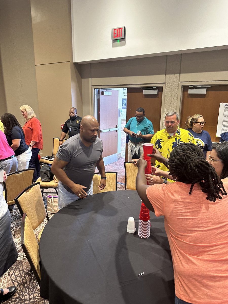 Dr_Jill_Freeman's tweet photo. Collaboration, cooperation, and FUN! #SummerLeadershipInstitute #HowTheWESTWasONE
@TriciaTMcManus @Dr_TBJ @wsfcs https://t.co/peR1F7igmf