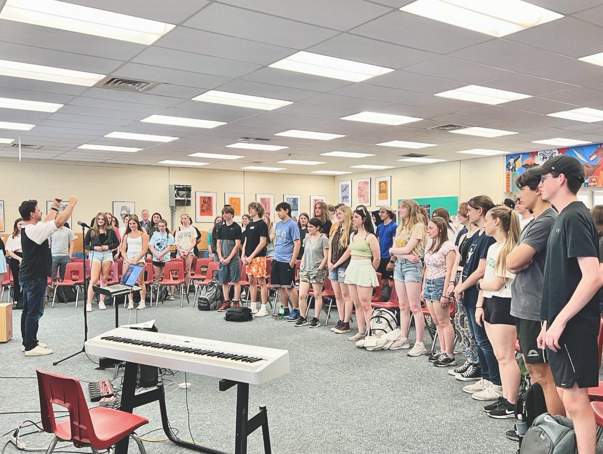 Simcoe County District School Board (@scdsb_schools) on Twitter photo Today Twin Lakes SS was recognized as the first school in Canada to achieve Music Care certification!🎶🇨🇦
This program will integrate music into all aspects of learning to support student #Wellbeing and create a sense of #Belonging within the school #Community!
<a href="/TwinLakes_Music/">Twin Lakes Music</a> Today Twin Lakes SS was recognized as the first school in Canada to achieve Music Care certification!🎶🇨🇦
This program will integrate music into all aspects of learning to support student #Wellbeing and create a sense of #Belonging within the school #Community!
<a href="/TwinLakes_Music/">Twin Lakes Music</a>