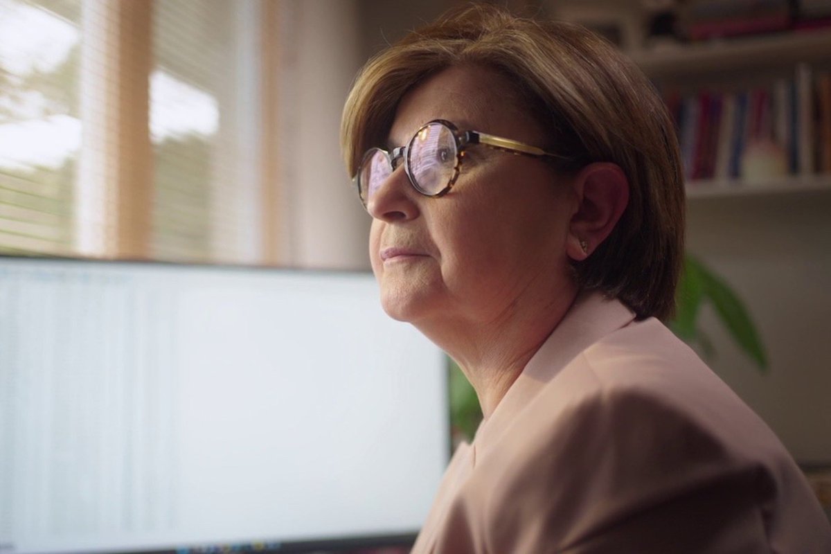 yvarcade's tweet image. #WorkDifferent @thenfb explores the shifting economic realities 👨‍💼 of office (remote) work bit.ly/work-diff #NFB