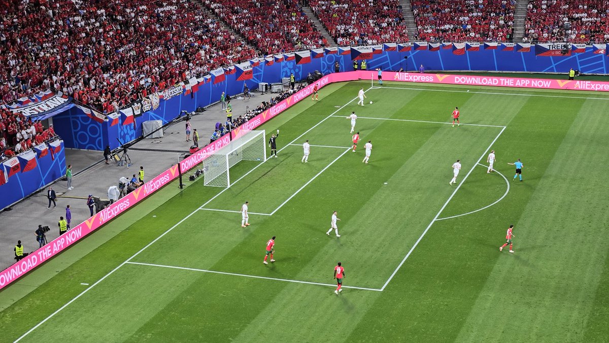 sua62's tweet photo. Heute bei #EURo2024 #portugal #Tschechien https://t.co/3y7WP9SfuE