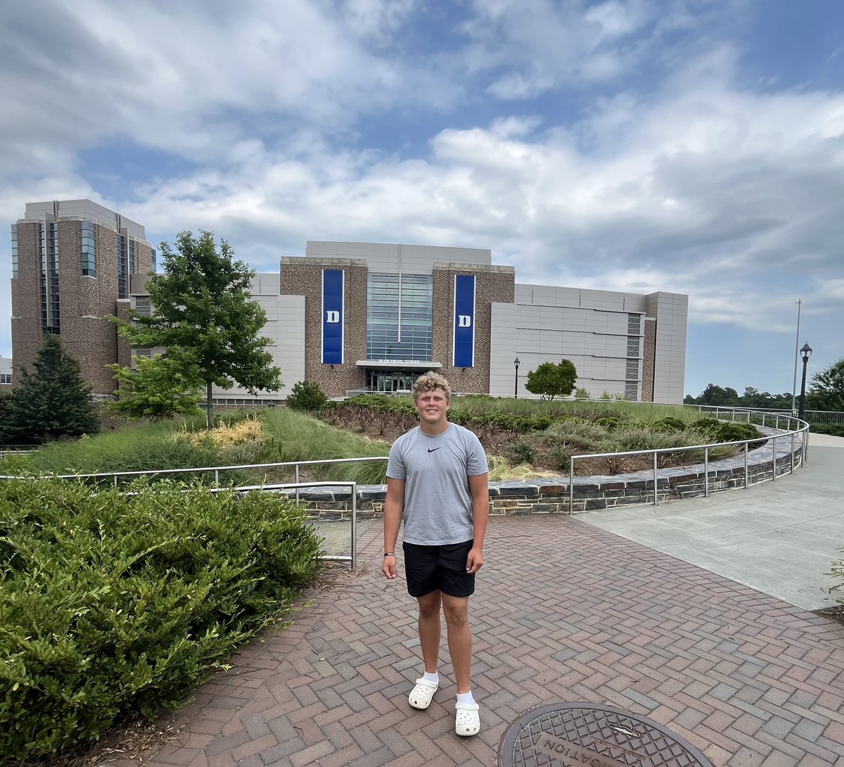 BG9290's tweet photo. Had a great time at the Duke camp to end my trip @MHS_Knights_FB @DukeMBB @Coach_Mont70 @Coach_Davis3 https://t.co/1IM8BF3VLL