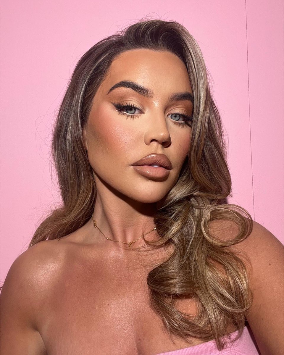 Samantha is handling this situation with SUCH grace... A queen 🫶 #LoveIsland