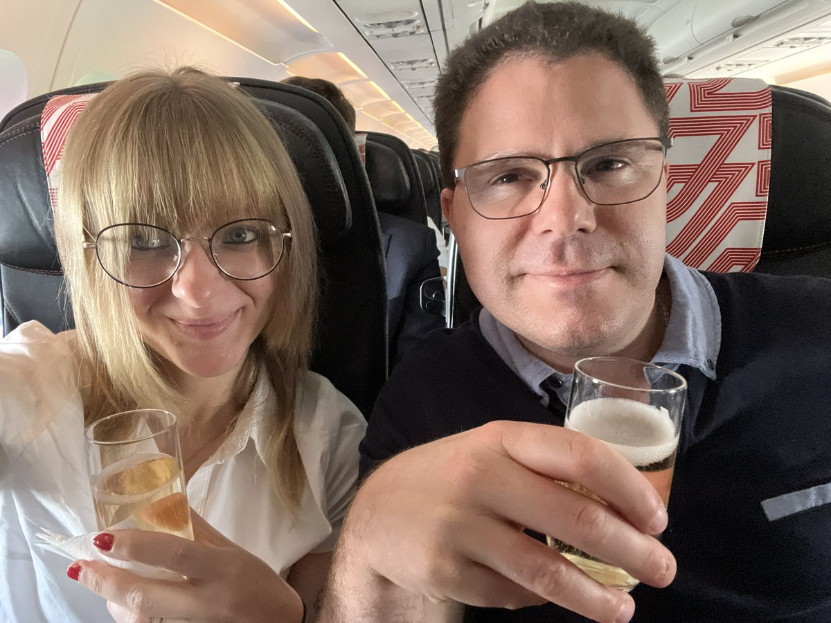 Mel_ooooo tweet media