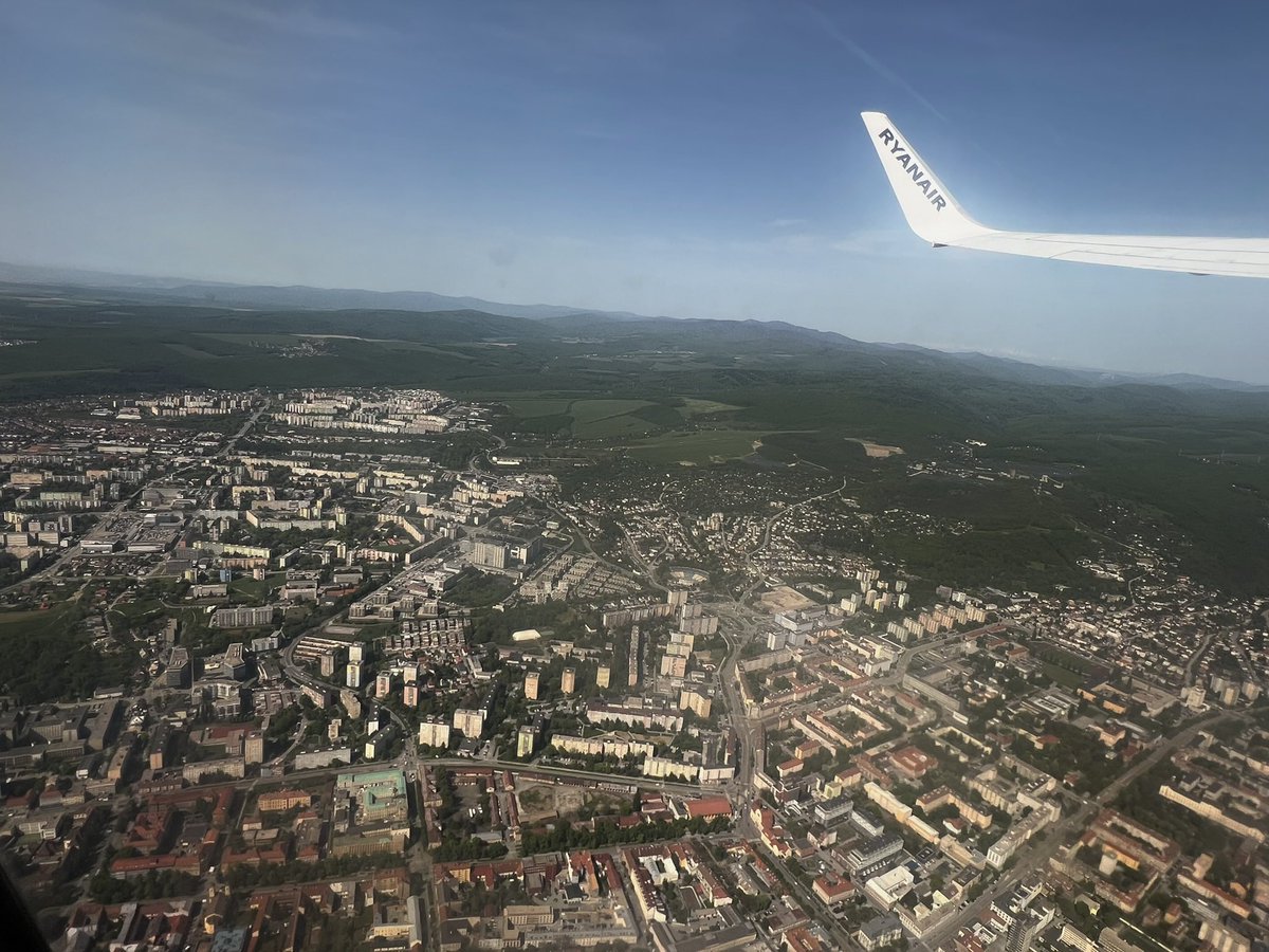 bull0ck_s's tweet image. Honestly Slovakia played brilliantly yesterday and it’s so good to see! Put this country on the map ⚽️🇸🇰 #slovakia #svk