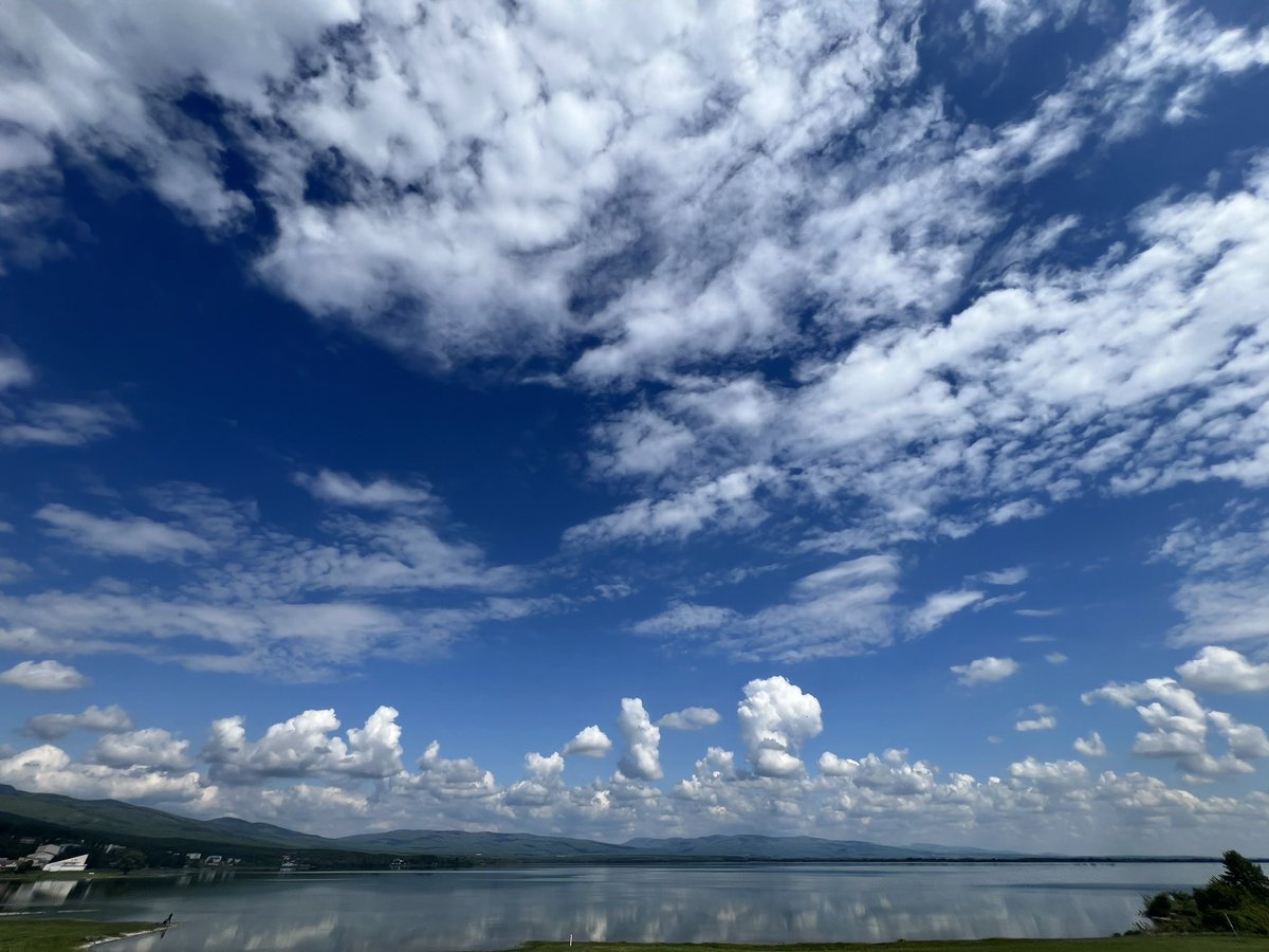 bull0ck_s's tweet image. Honestly Slovakia played brilliantly yesterday and it’s so good to see! Put this country on the map ⚽️🇸🇰 #slovakia #svk