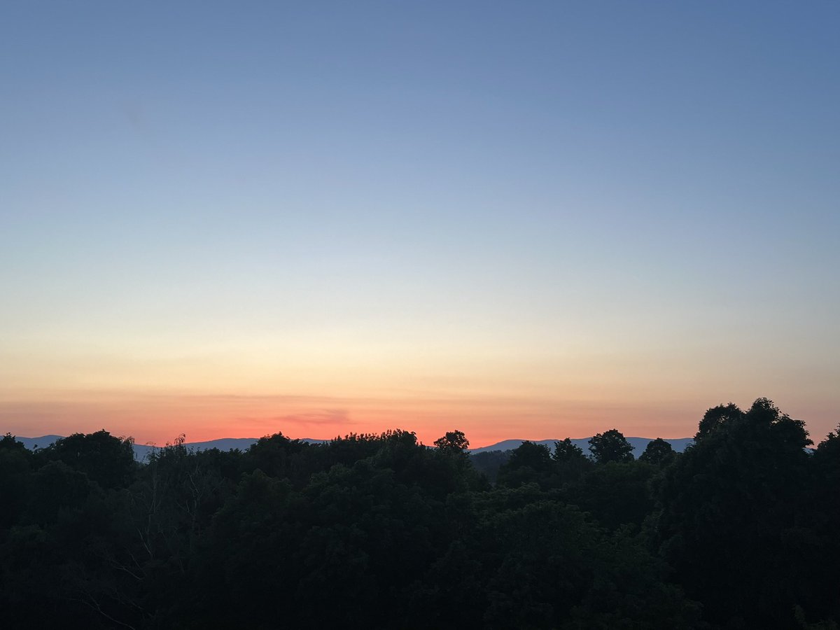 bull0ck_s's tweet image. Honestly Slovakia played brilliantly yesterday and it’s so good to see! Put this country on the map ⚽️🇸🇰 #slovakia #svk