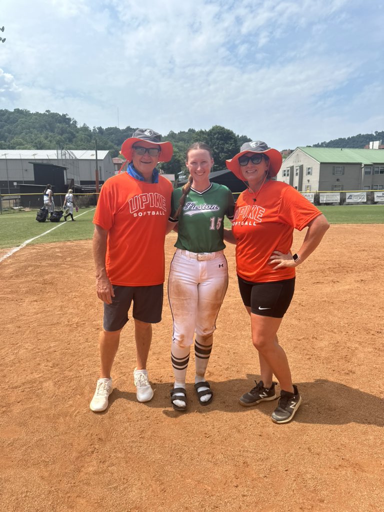Chloy Creech (@chloycreech1) on Twitter photo I had an amazing time at the UPIKE prospect camp today. Loved the players, coaches and campus. I look forward to coming again for my visit! <a href="/UPIKE_softball/">UPIKE Softball</a> <a href="/rstaggs/">Robert Staggs ✝️🐻🥎🇺🇸</a> <a href="/aprildc03/">Coach April</a> <a href="/upikeadmissions/">UPIKE Admissions</a> I had an amazing time at the UPIKE prospect camp today. Loved the players, coaches and campus. I look forward to coming again for my visit! <a href="/UPIKE_softball/">UPIKE Softball</a> <a href="/rstaggs/">Robert Staggs ✝️🐻🥎🇺🇸</a> <a href="/aprildc03/">Coach April</a> <a href="/upikeadmissions/">UPIKE Admissions</a>