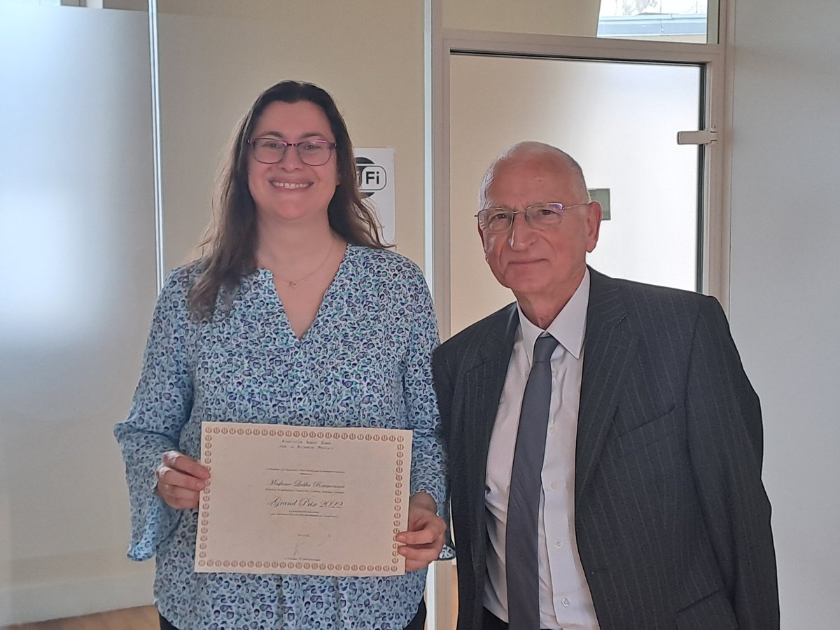 It is an immense honor for me to receive the Grand Prix for basic research from the 
Association Robert Debré for medical research A R D R M.

This recognition of my work on #complementbiology would not be possible without my fantastic group at @CRCordeliers and my family.