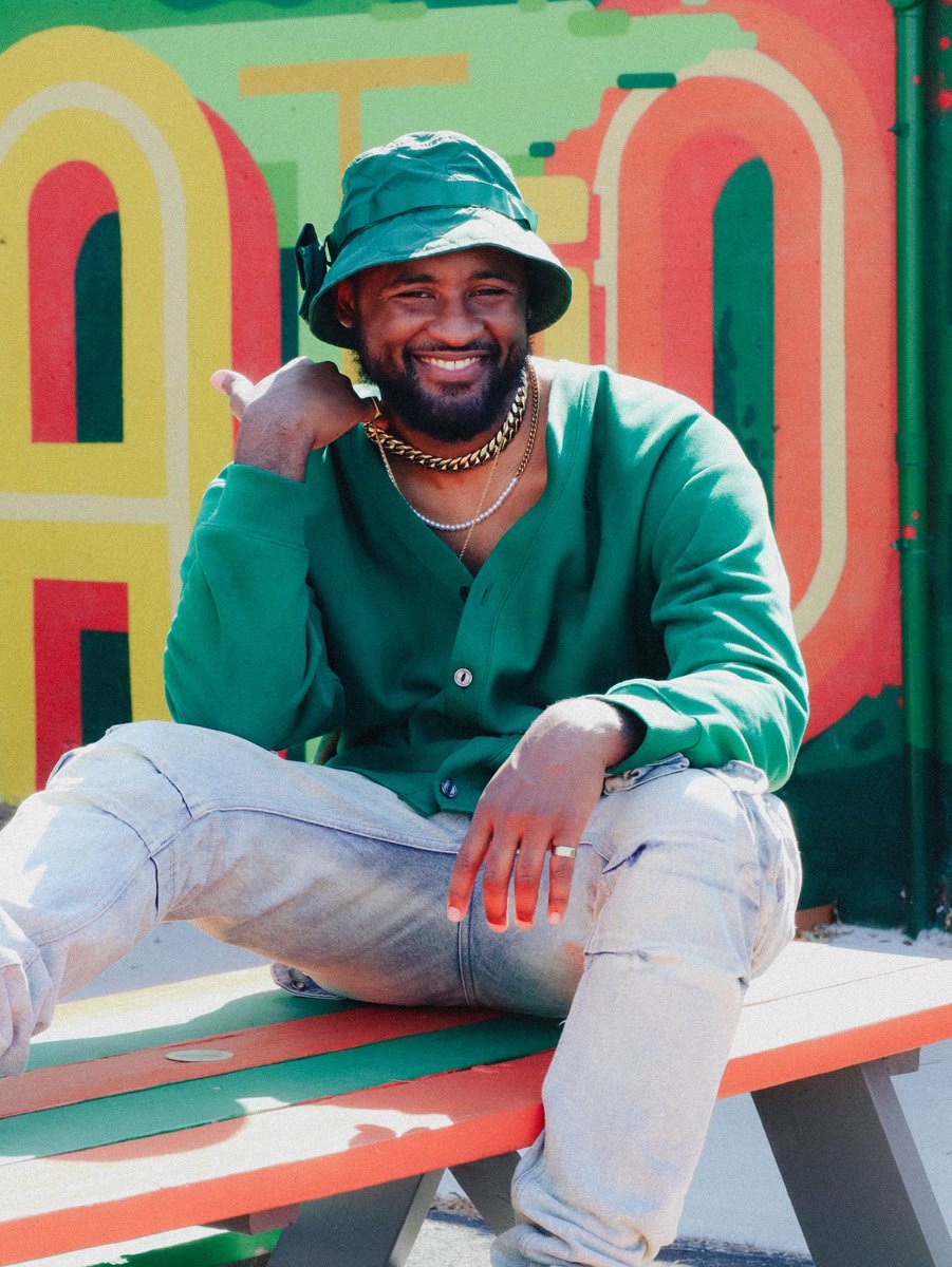 Presses the “Apply pressure” button….
Juice Jamz this Friday! I hope to see you there!

Tickets are pay what you want get them here: Theroyalchief.com 

📸 <a href="/jas_e_studios/">Jas Elaine Studios 🎨</a>