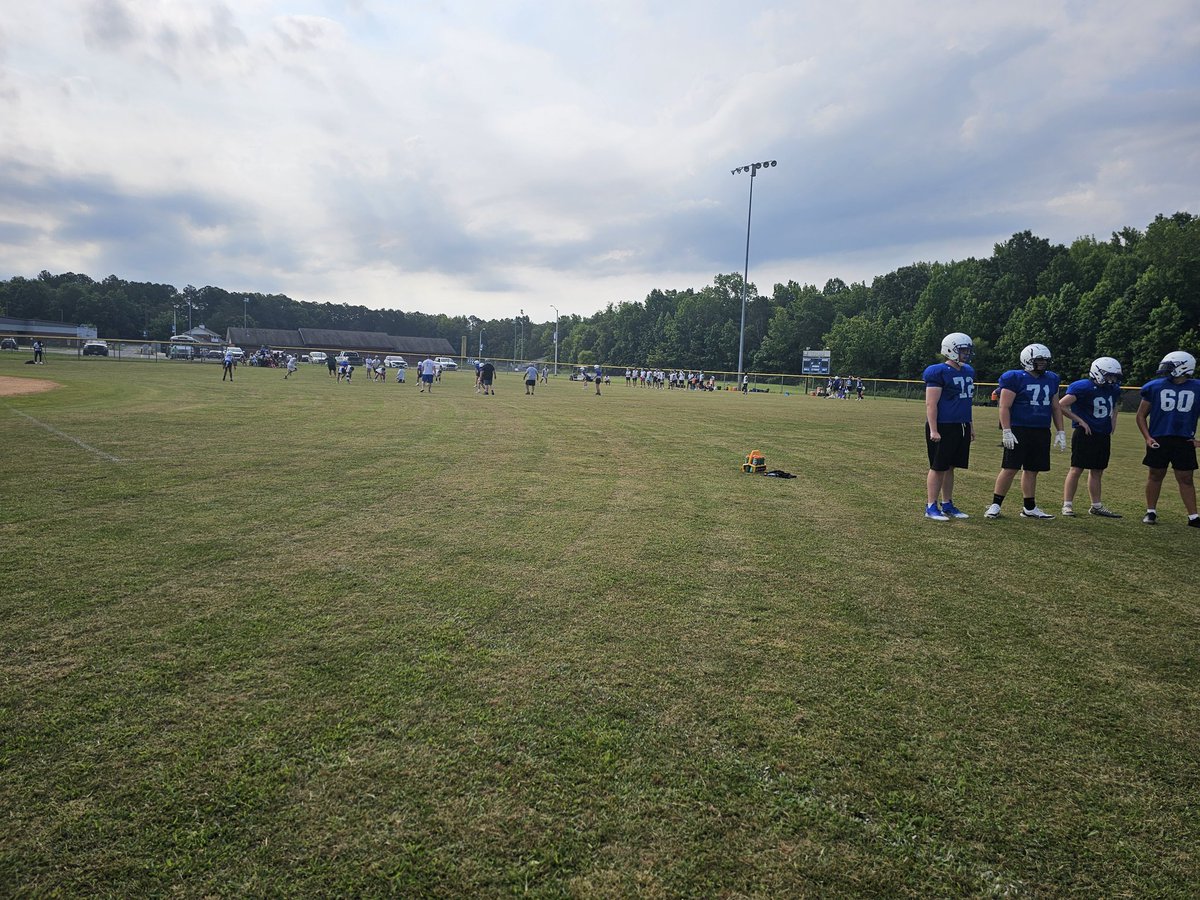 The Wildcat and Mustangs got together and competed hard today. I'm proud of our efforts today. Keep working, stick with it, and bring a friend. We are back to work tomorrow. 
#clockin