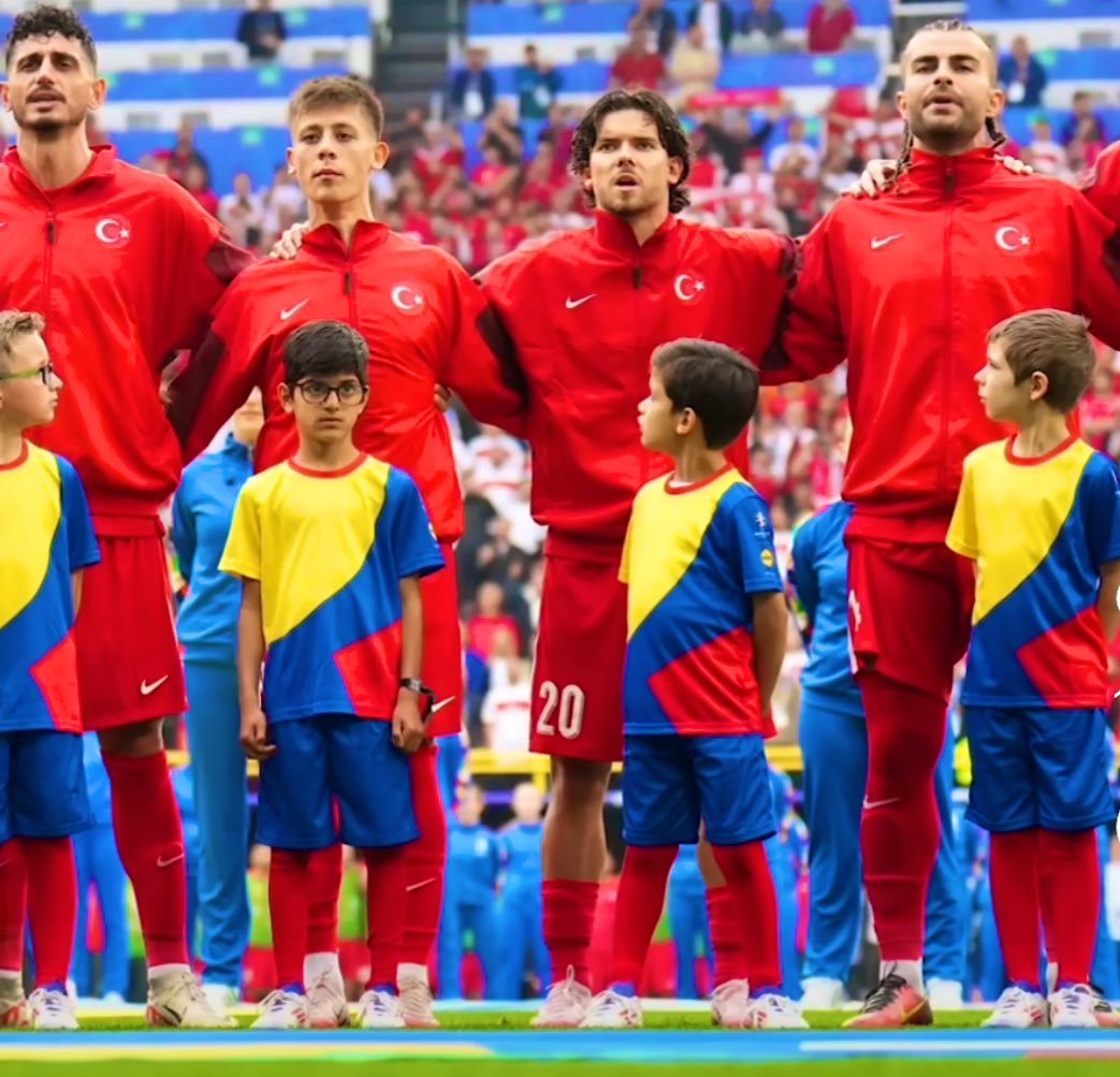 şu fotoyu arşive katmış olalım
efsaneymiş