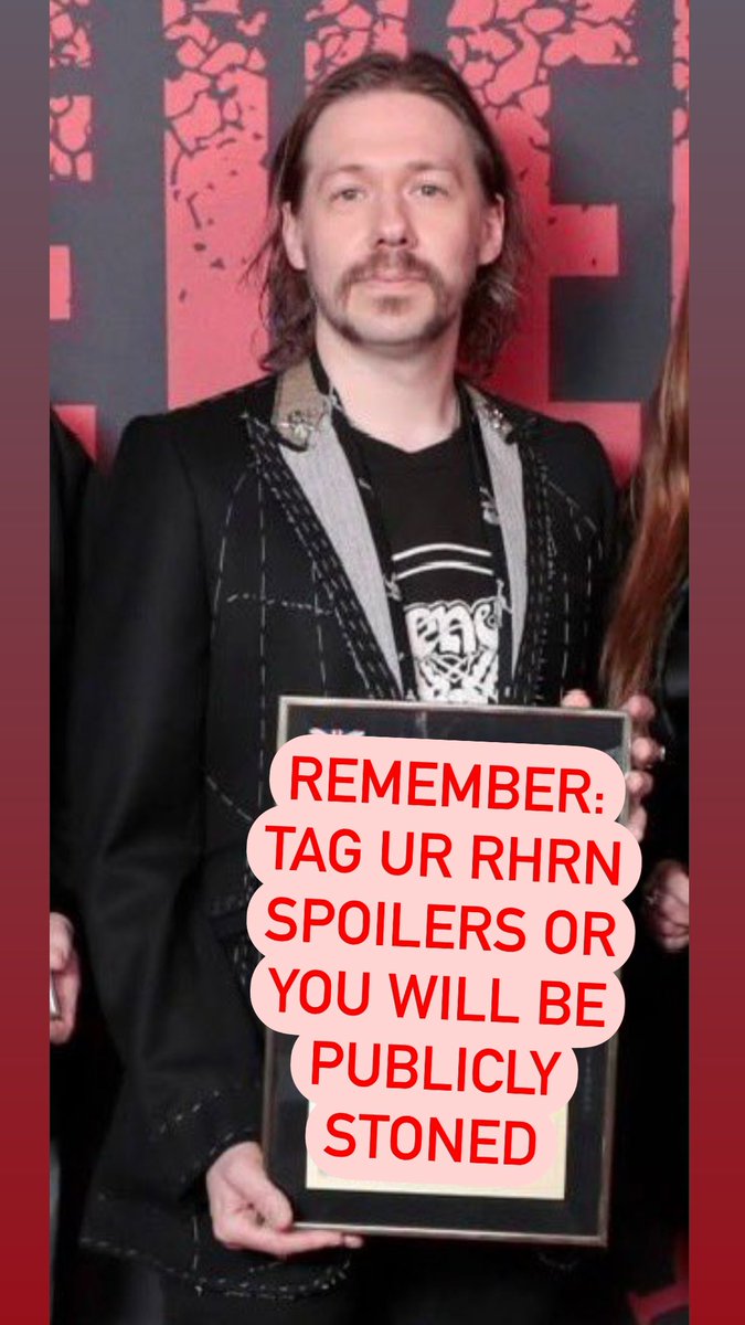 jessimikuh's tweet photo. now that it’s officially #ghovie week, a reminder: https://t.co/8zwowZvQhp