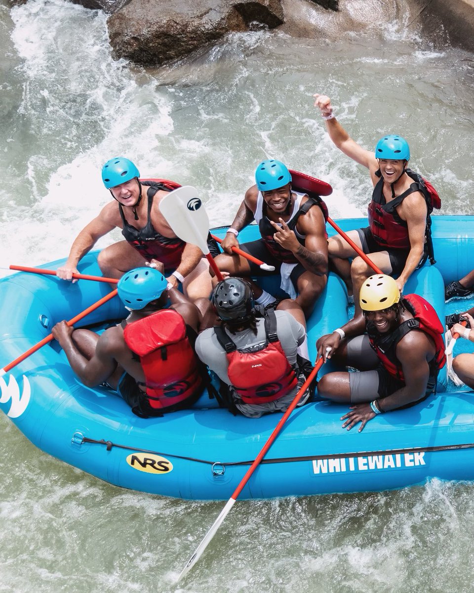 CoachSBeamer's tweet image. What A Day !!! Some awesome content coming soon of ⁦@GamecockFB⁩ getting closer as a TEAM &amp;amp; COMPETING 

Elite boat here w ⁦@CoachSElliott⁩ @BamScott22 ⁦@KyleKennard1⁩ ⁦@NickBarrett15⁩ ⁦@mo_kaba3⁩ ⁦@CoachClaytonW⁩ ⁦@TweetMarinelli⁩ 

🤙🏻