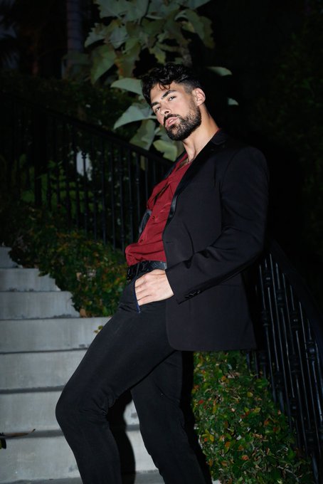 Hi there ❤️🖤 https://t.co/pbPLjXQig8