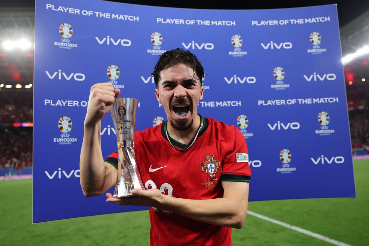 🥇🇵🇹 UEFA Player of the Match for Portugal vs Czech Republic: Vitinha.